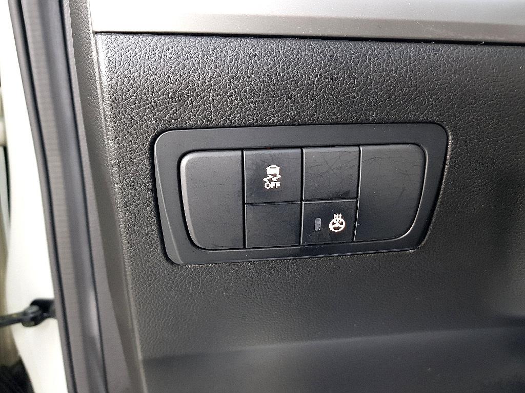 Ssangyong Korando - Vista 11