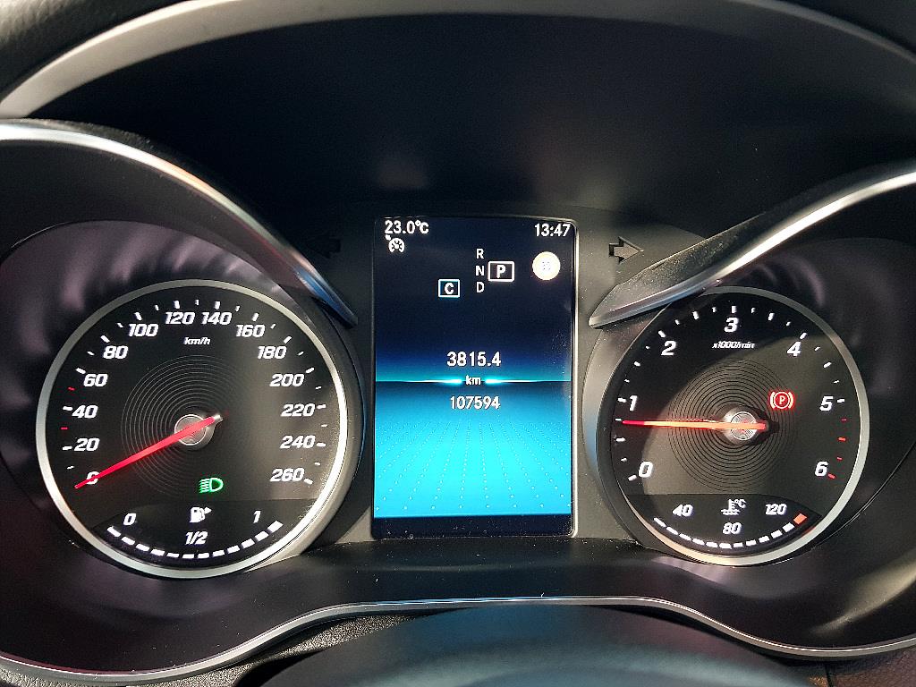 Mercedes Benz C Class - Vista 7