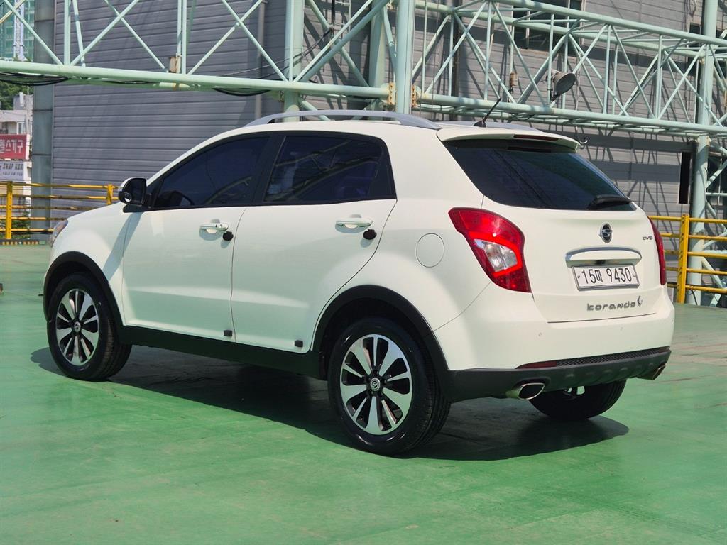 Ssangyong Korando - Vista 4