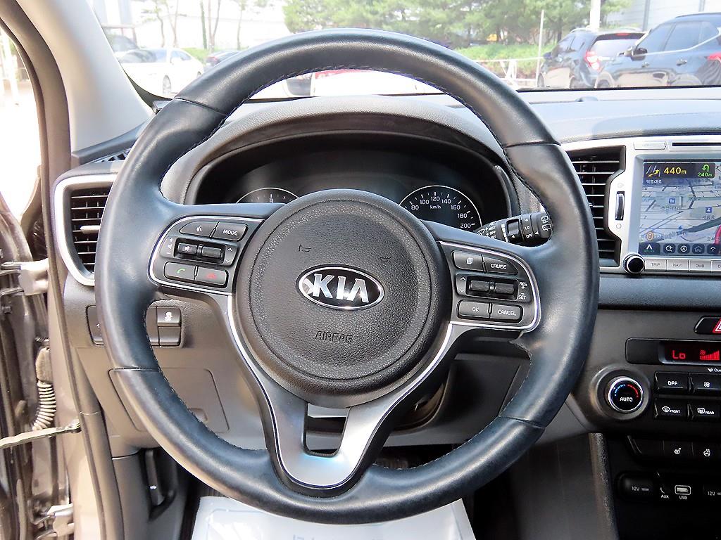KIA Sportage - Vista 8