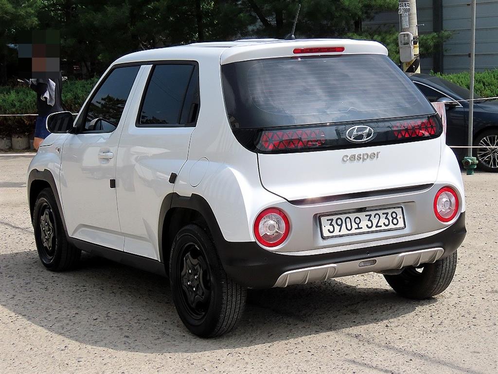HYUNDAI Casper - Vista 3