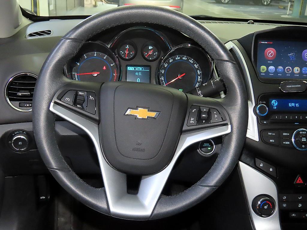 Chevrolet Cruise - Vista 8