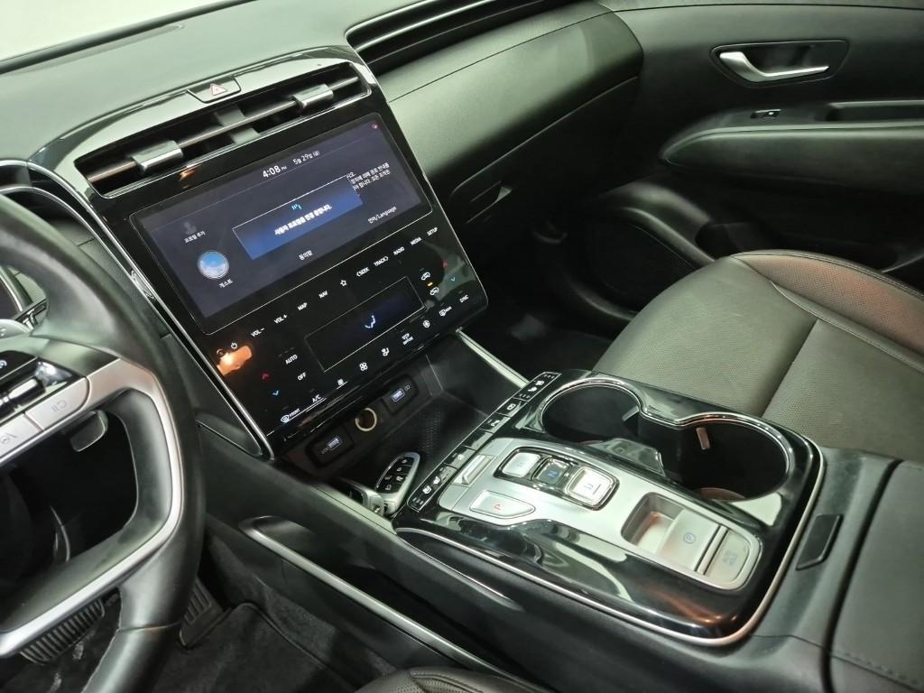 HYUNDAI Tucson - Vista 9