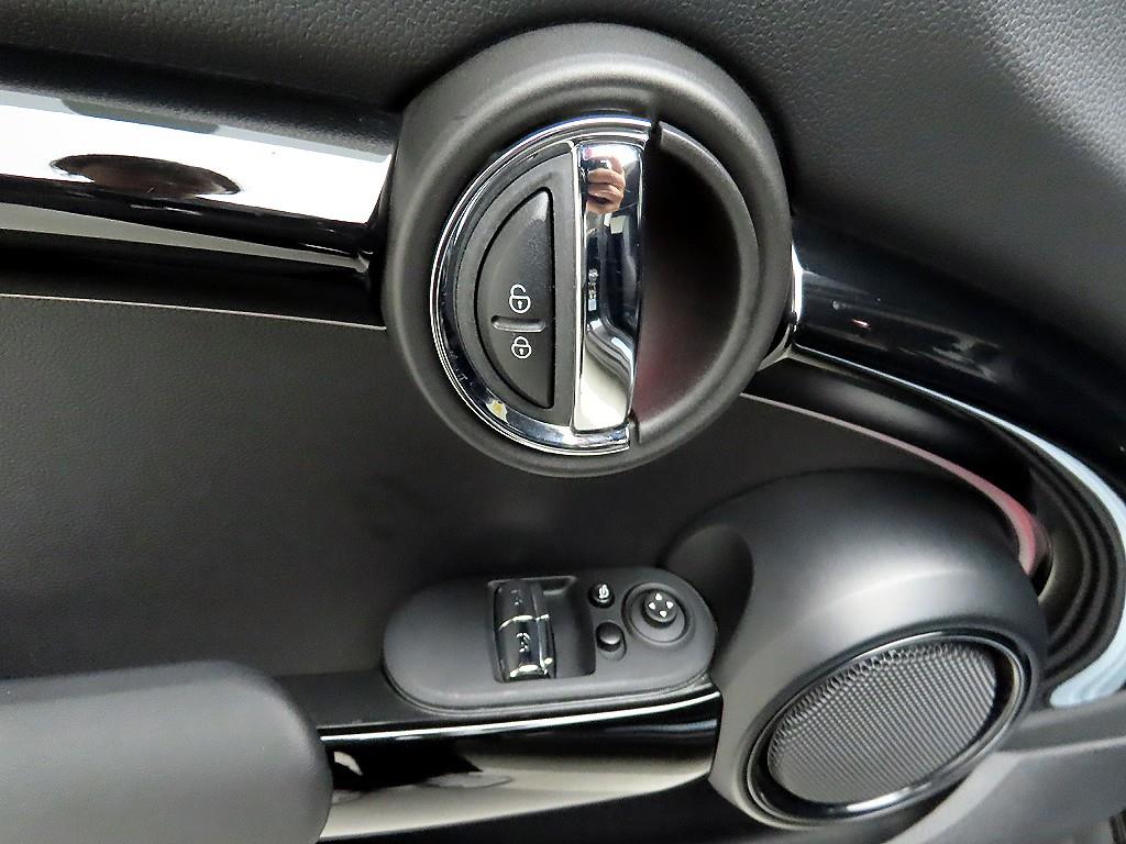 Mini Cooper - Vista 10