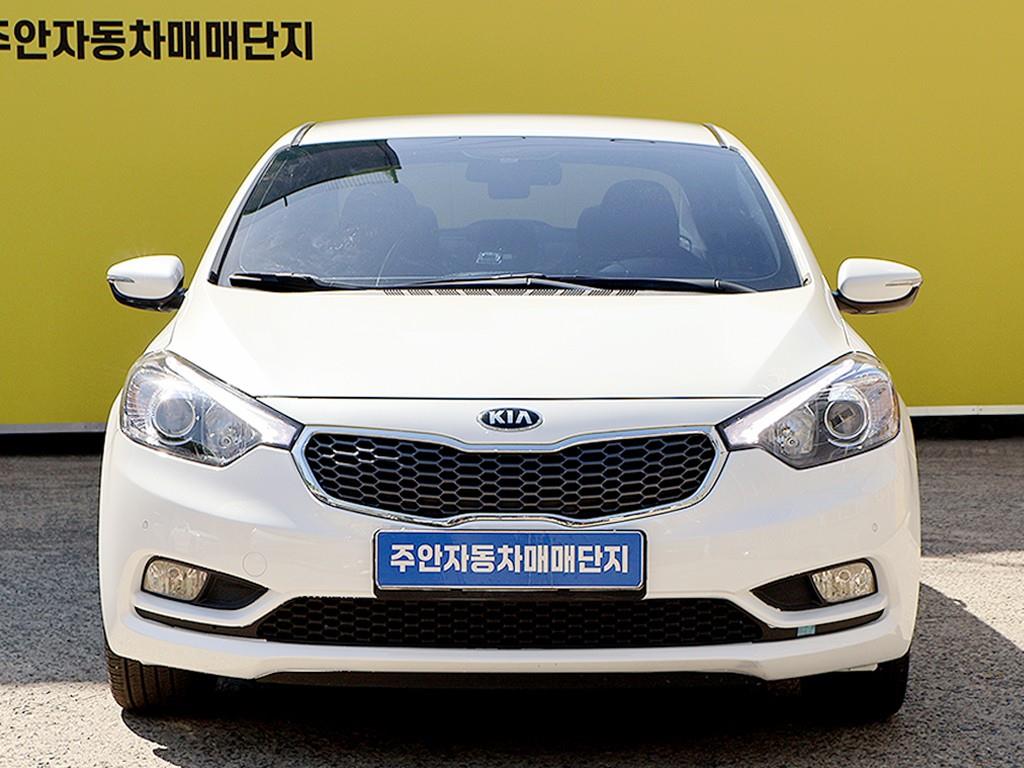 KIA K3 2015 Blanco - Importación desde Corea - HF Imports Iquique - Foto 1
