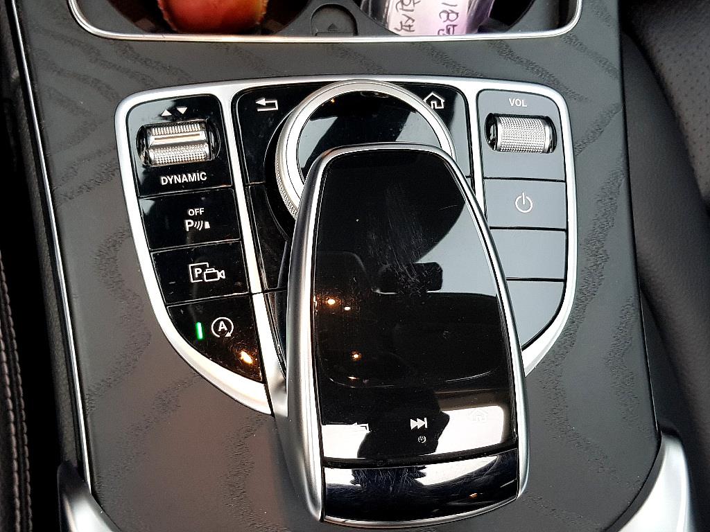 Mercedes Benz C Class 2019 Blanco - Importación desde Corea - HF Imports Iquique - Foto 13