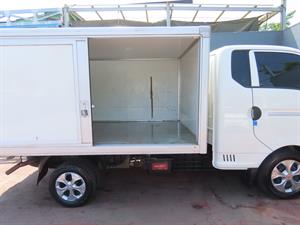 Small Truck Normal Box(Low Deck) - Vista 12