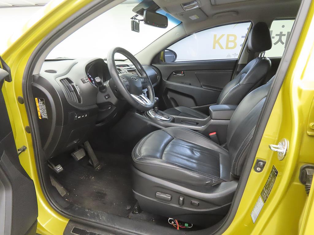 KIA Sportage - Vista 5