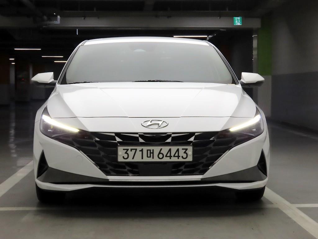 HYUNDAI Avante 2021 Blanco - Importación desde Corea - HF Imports Iquique - Foto 1