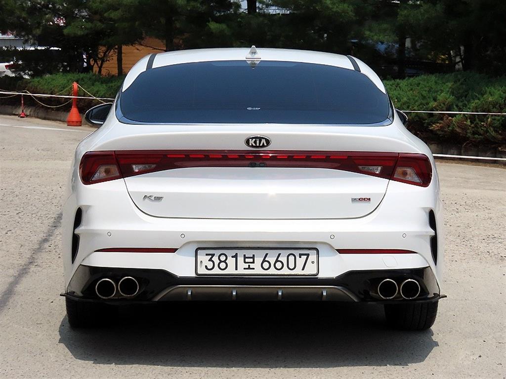 KIA K5 - Vista 4