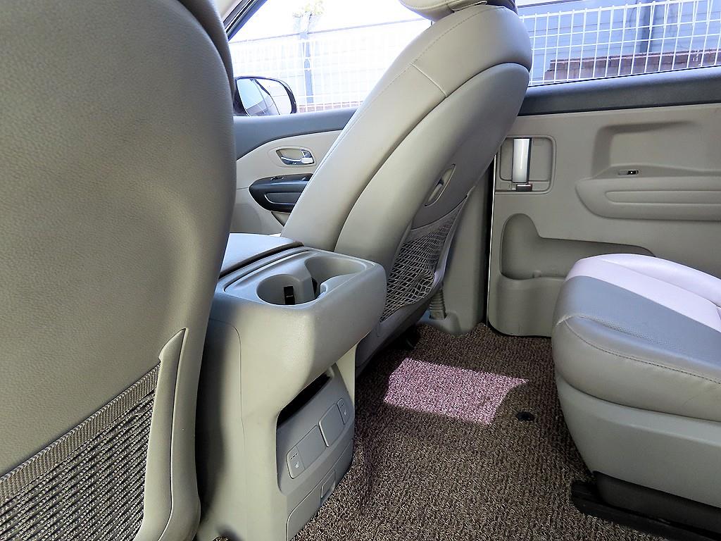 KIA Carnival 2018 Blanco - Importación desde Corea - HF Imports Iquique - Foto 18