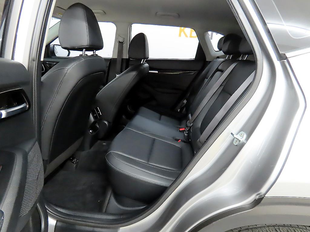 KIA Seltos - Vista 6