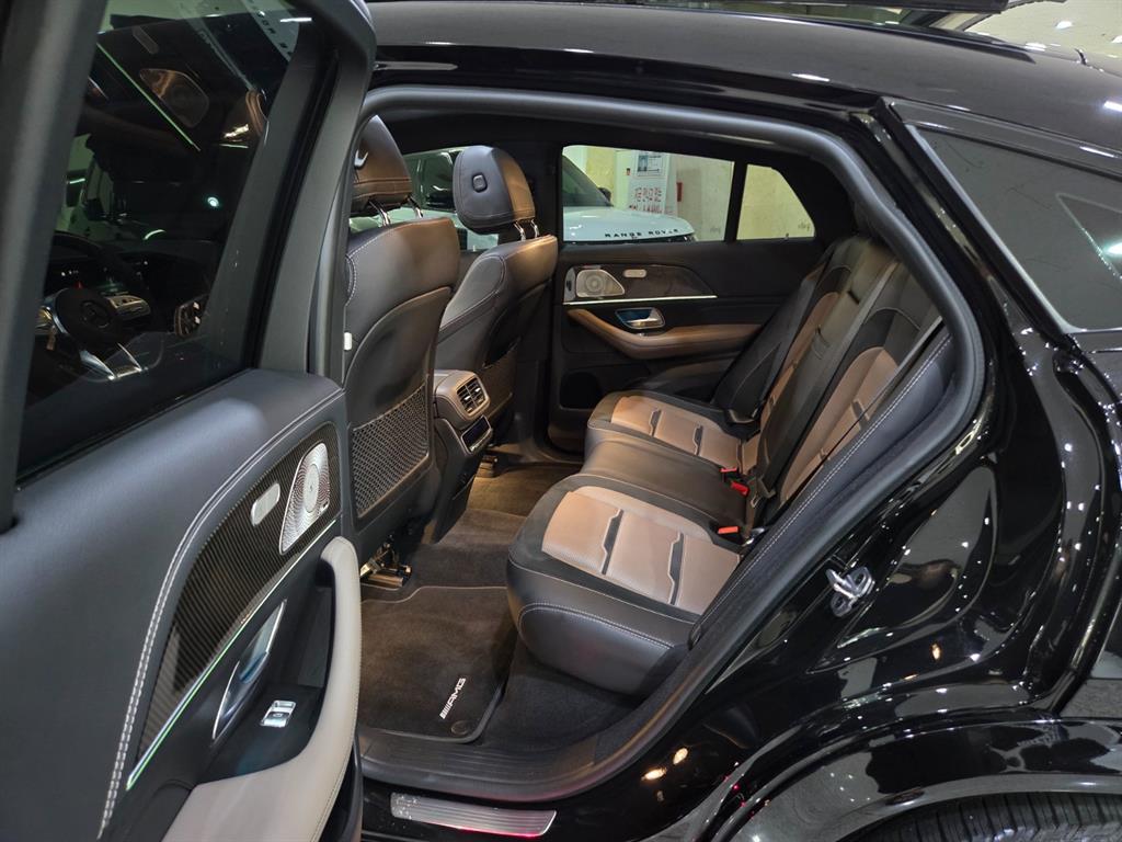 Mercedes Benz GLE Class - Vista 7