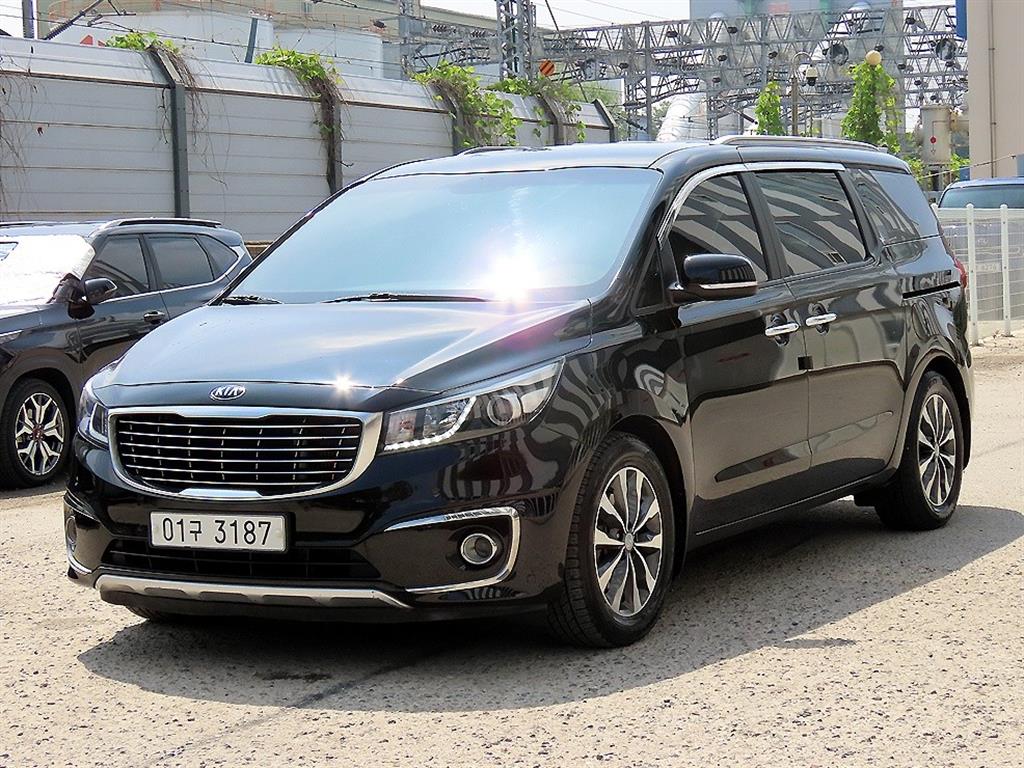 KIA Carnival 2018