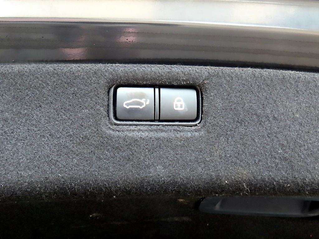 Genesis G80 2017 Negro - Importación desde Corea - HF Imports Iquique - Foto 16