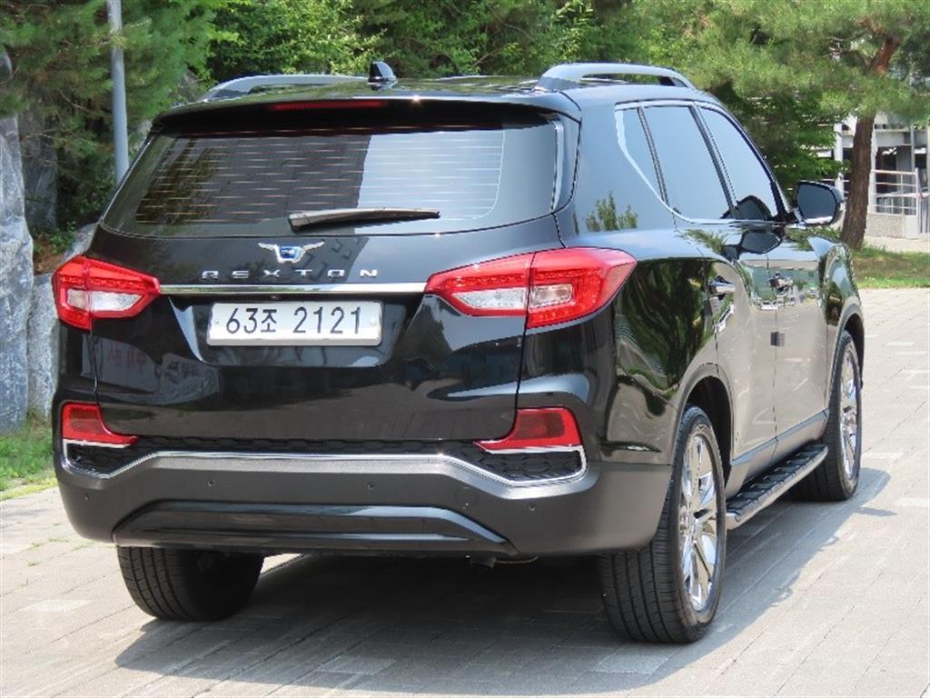 Ssangyong Rexton - Vista 5