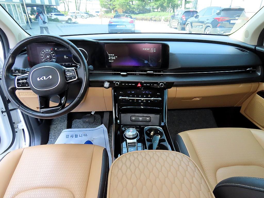 KIA Carnival - Vista 7