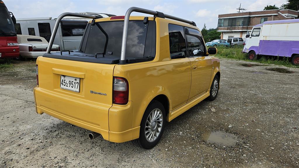Toyota bB - Vista 5