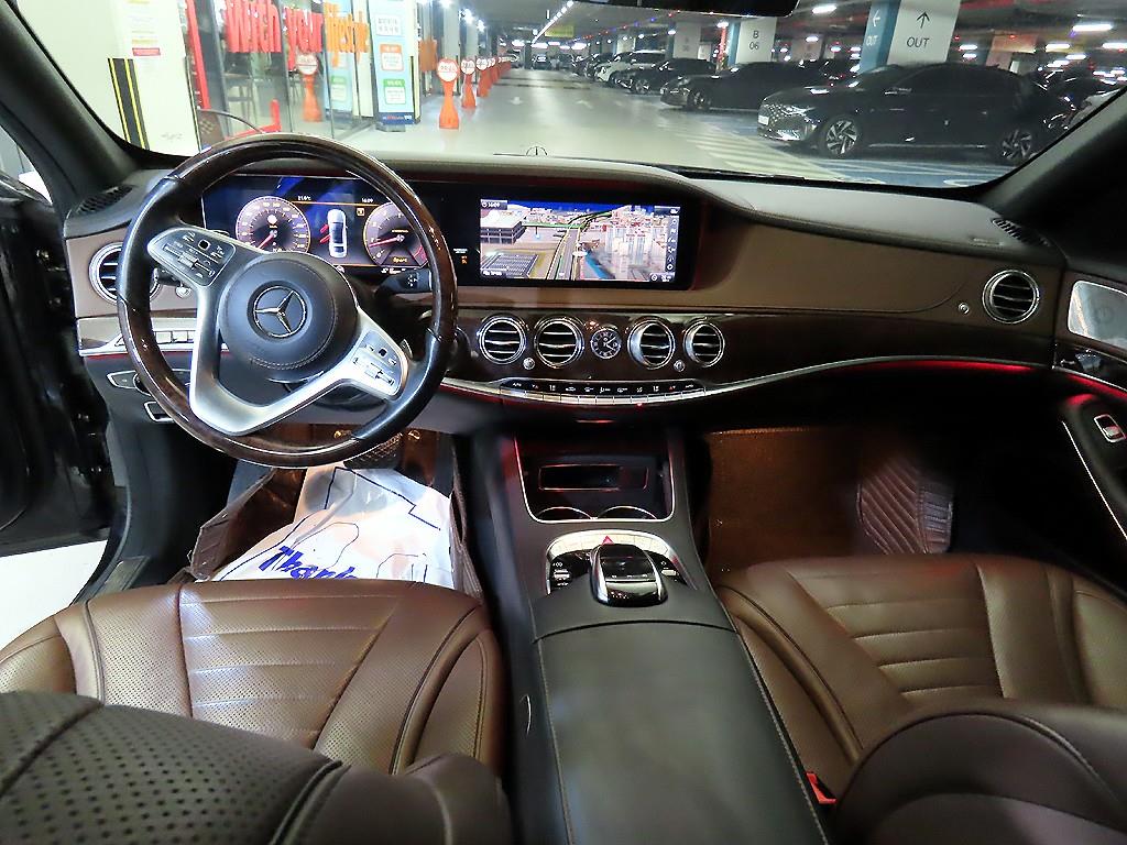 Mercedes Benz S Class - Vista 10