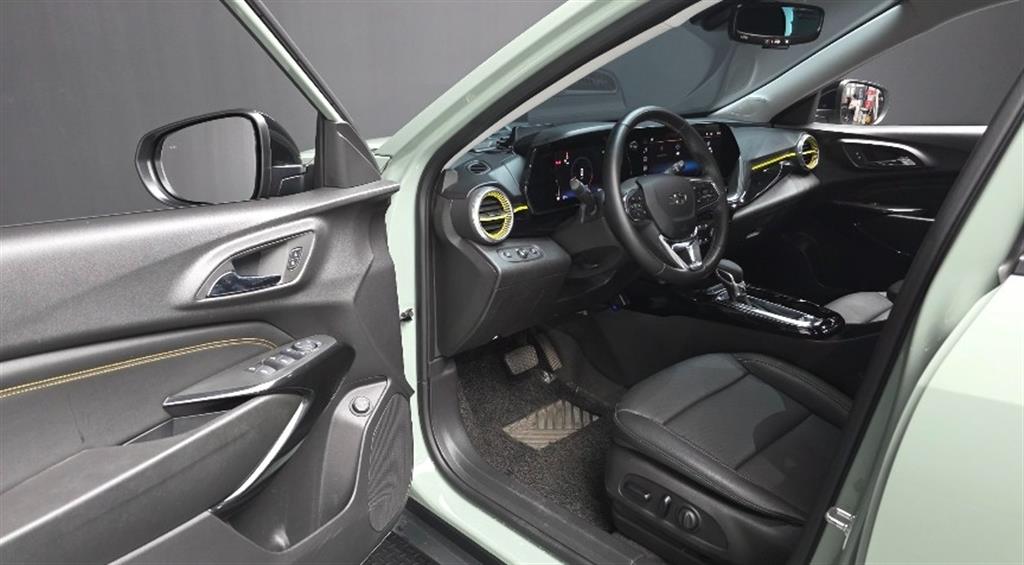 Chevrolet Trax - Vista 11