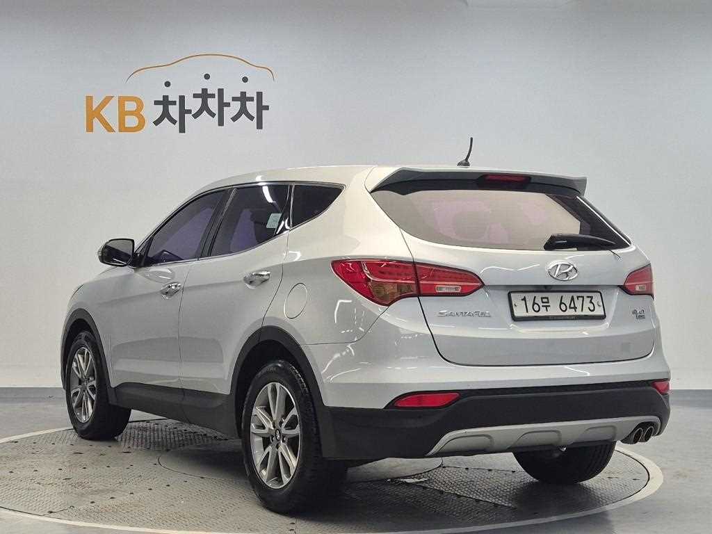 HYUNDAI Santa Fe - Vista 2