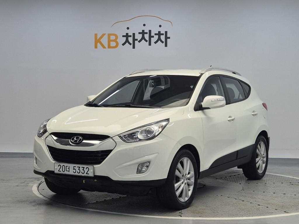 HYUNDAI Tucson 2012 Blanco - Importación desde Corea - HF Imports Iquique - Foto 1