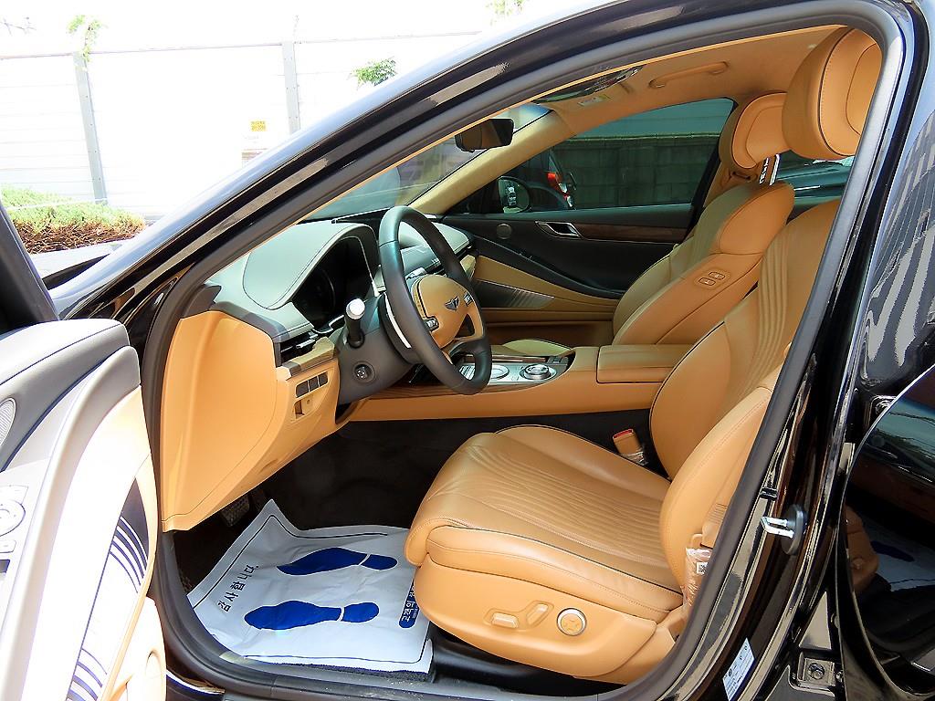Genesis G80 - Vista 5