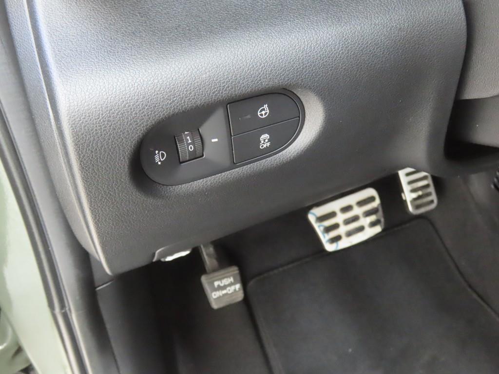 HYUNDAI Casper - Vista 10