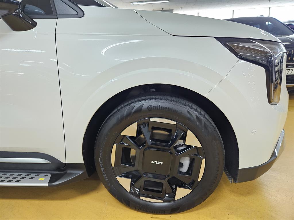 KIA Carnival - Vista 7