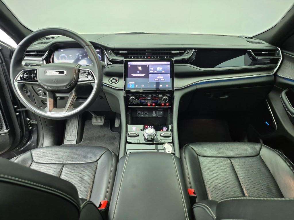 Jeep Cherokee - Vista 5