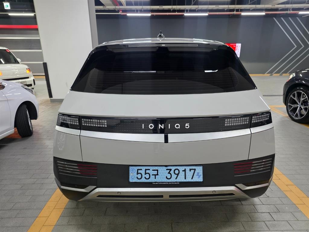HYUNDAI Ioniq 5 - Vista 3