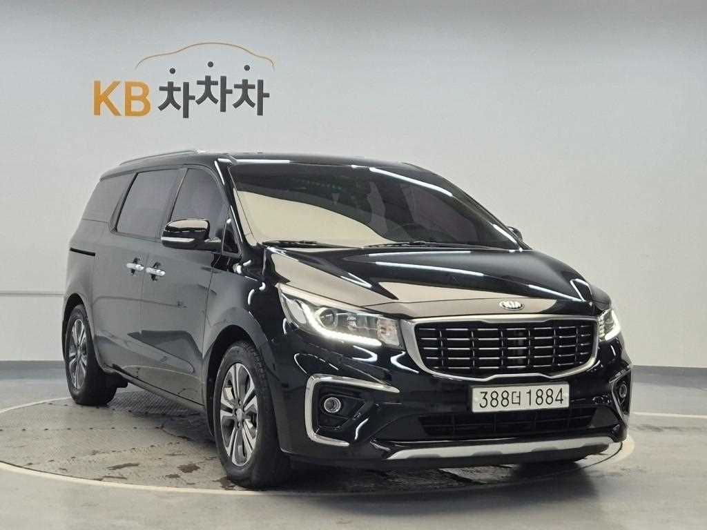 KIA Carnival - Vista 4