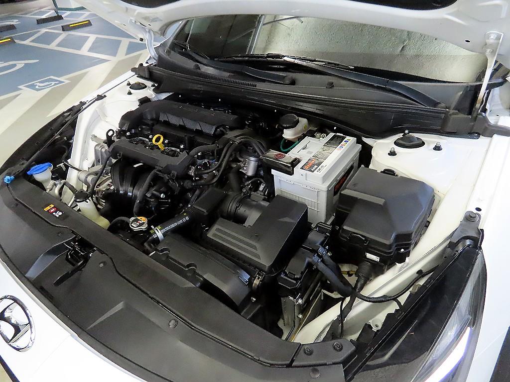 HYUNDAI Avante 2021 Blanco - Importación desde Corea - HF Imports Iquique - Foto 19