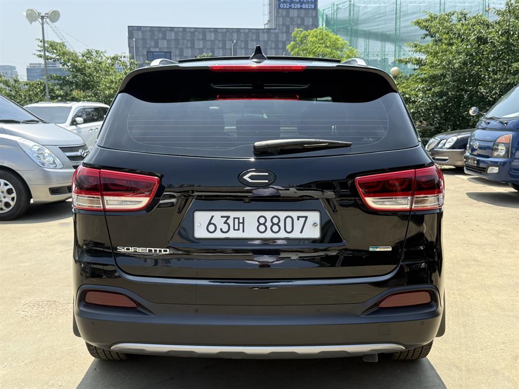 KIA Sorento - Vista 3