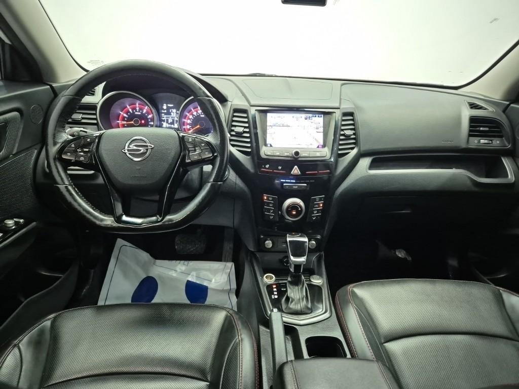 Ssangyong Tivoli - Vista 7