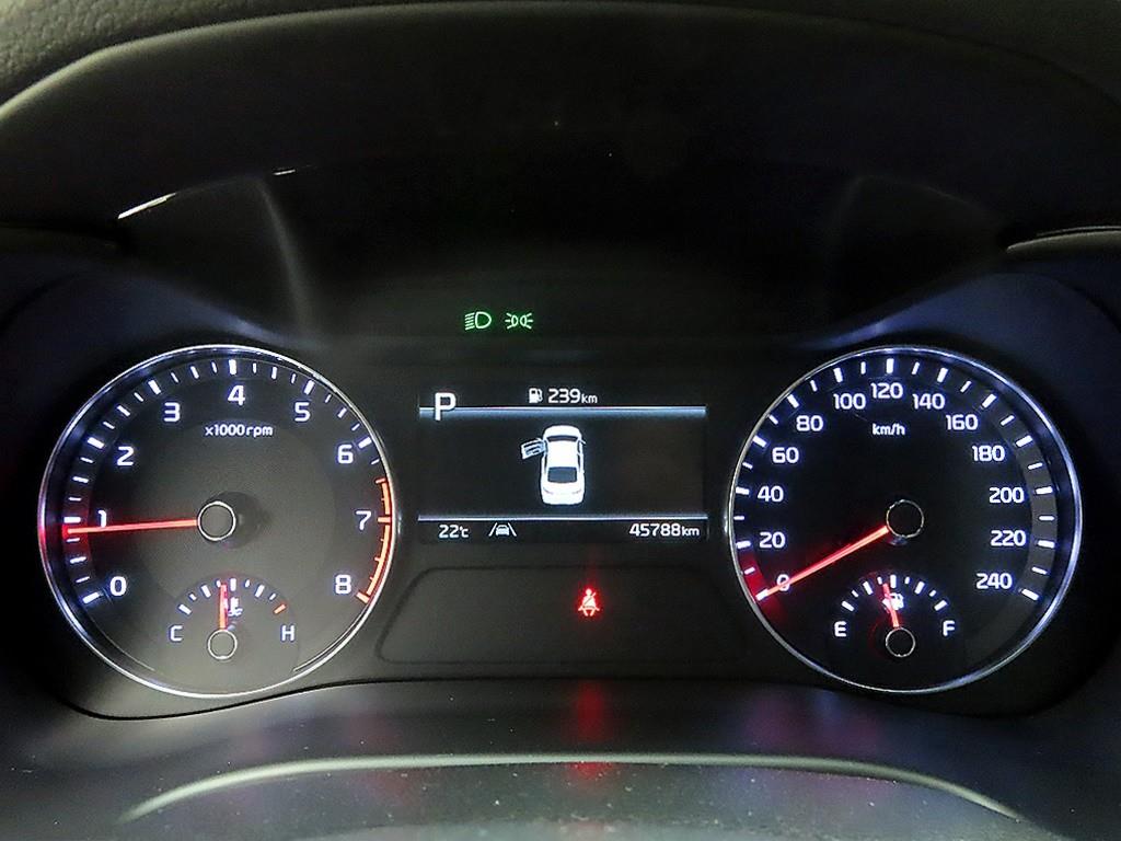 KIA K3 - Vista 8