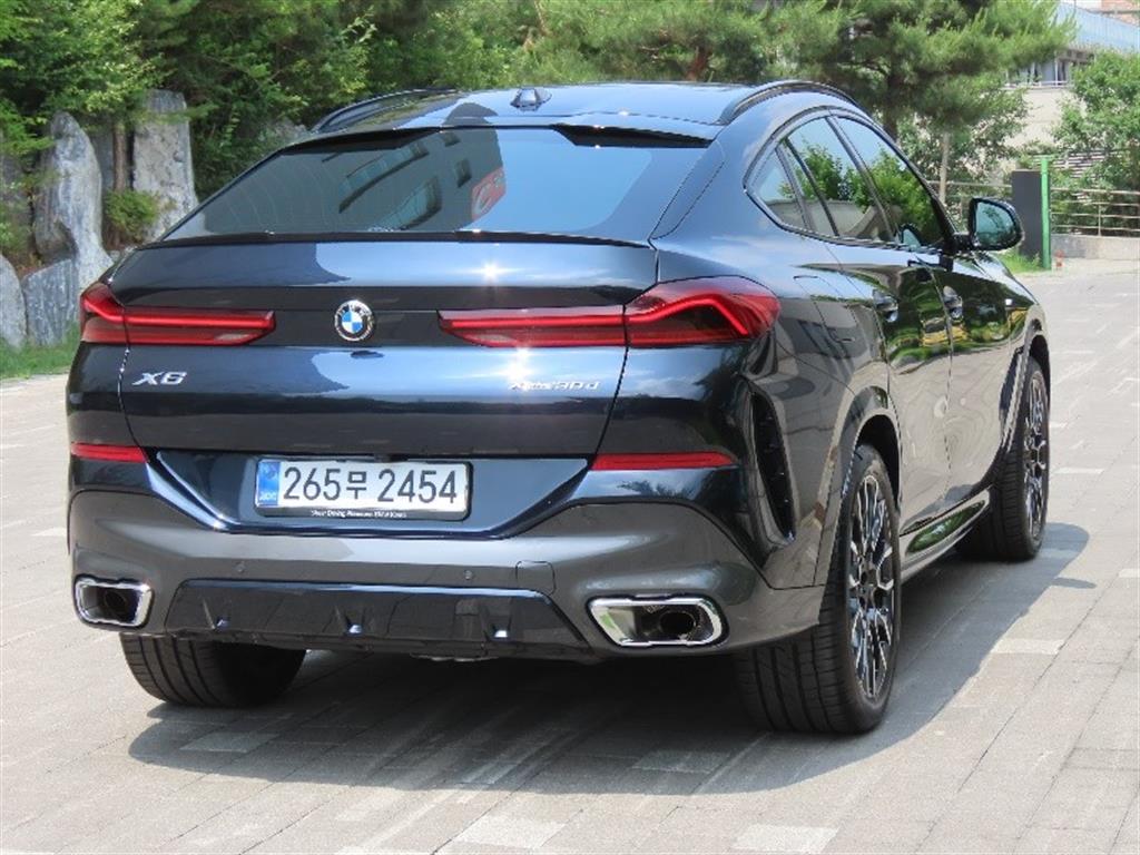 BMW X6 - Vista 5