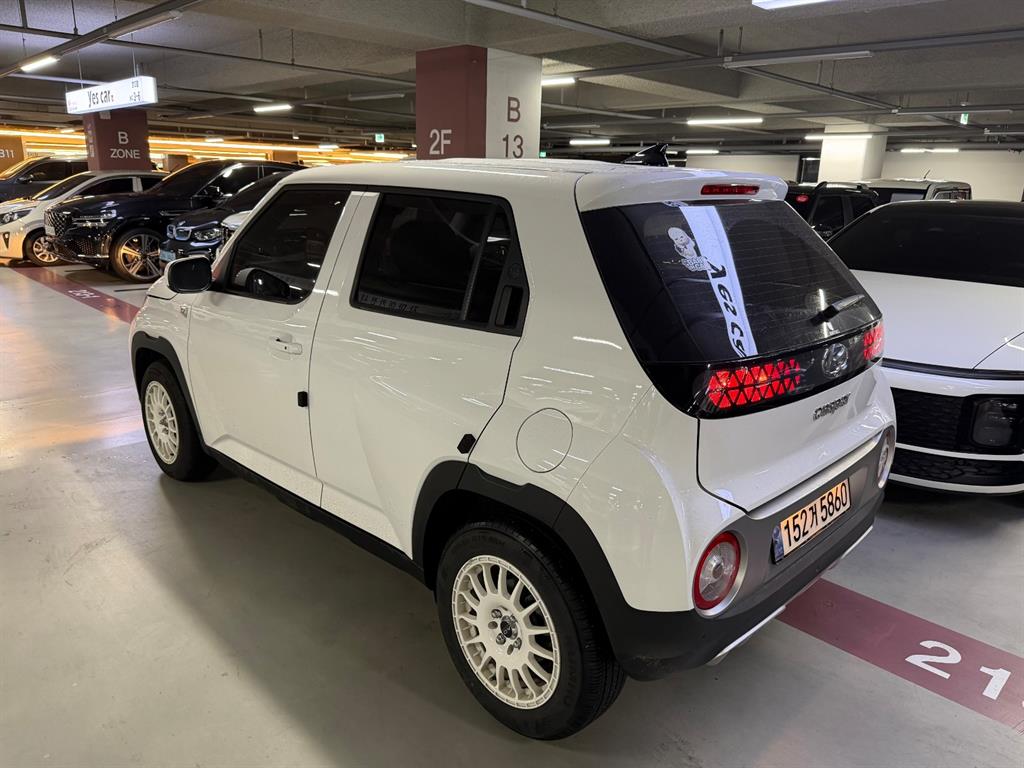 HYUNDAI Casper - Vista 3