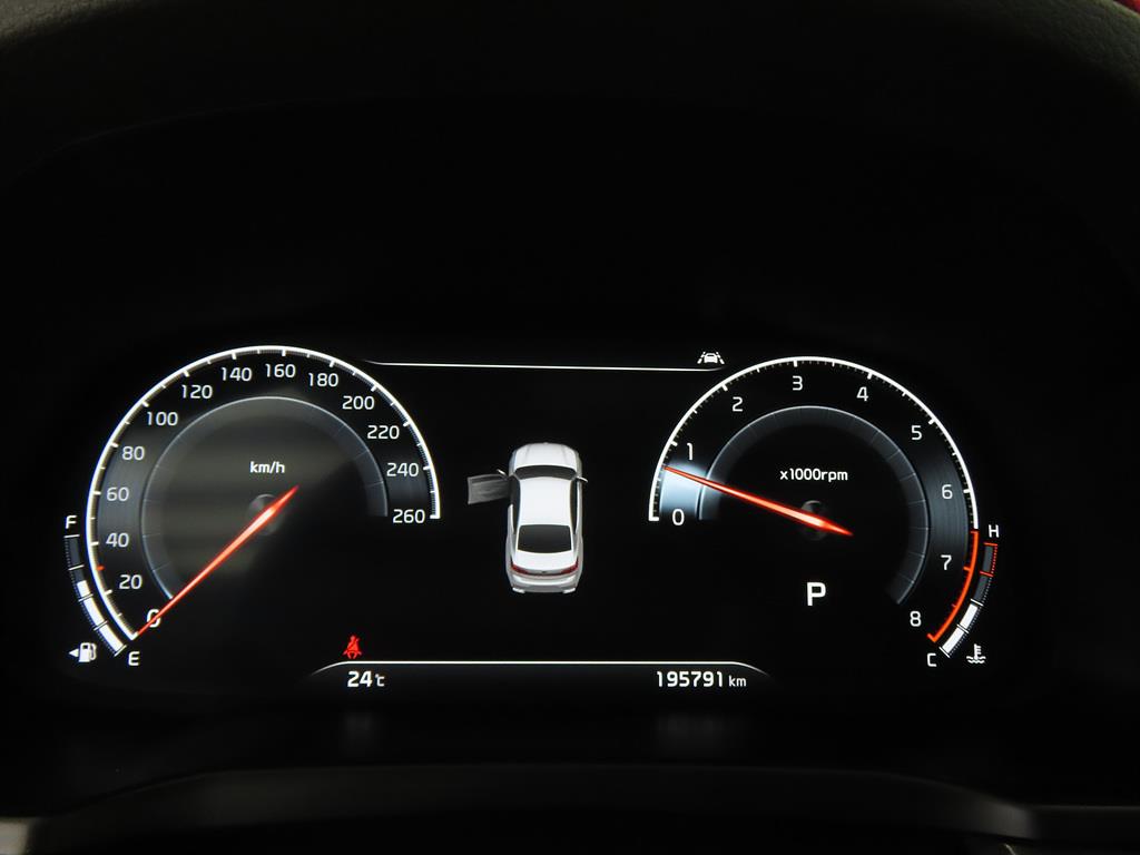 KIA K7 - Vista 9