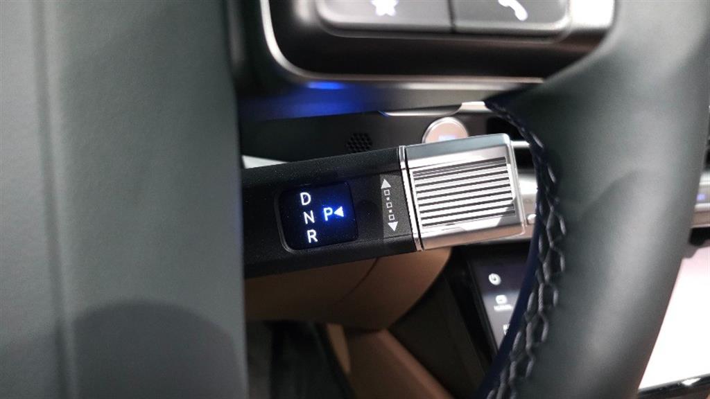 HYUNDAI Grandeur - Vista 10