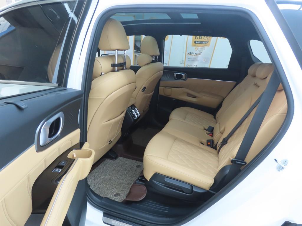 KIA Sorento - Vista 6
