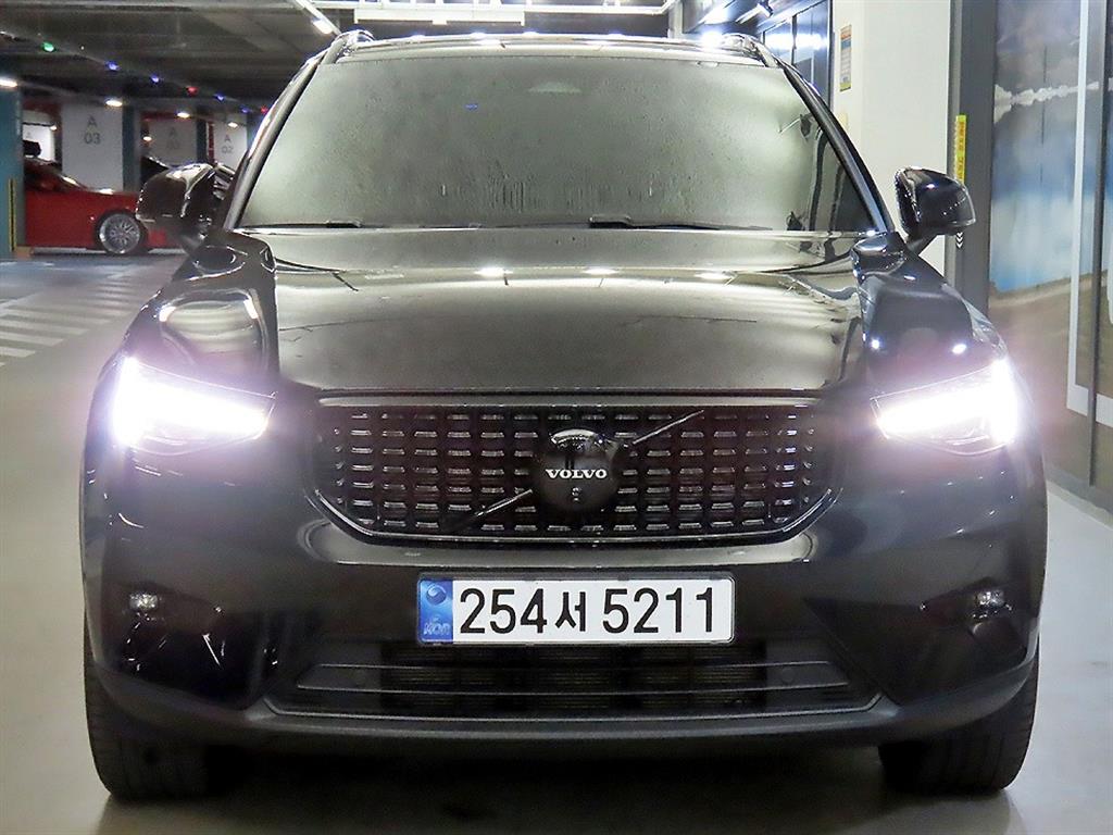 Volvo XC40 - Vista 2