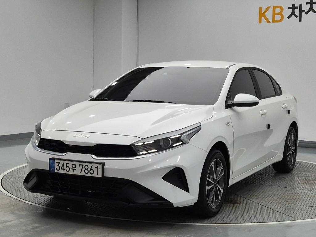 KIA K3 2022 Blanco - Importación desde Corea - HF Imports Iquique - Foto 1