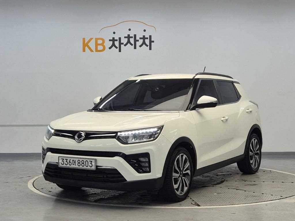 Ssangyong Tivoli 2020 Blanco - Importación desde Corea - HF Imports Iquique - Foto 1