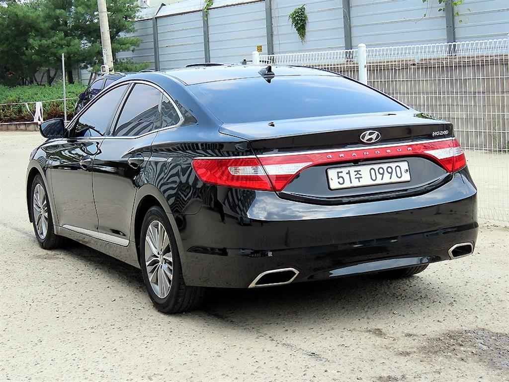 HYUNDAI Grandeur - Vista 3