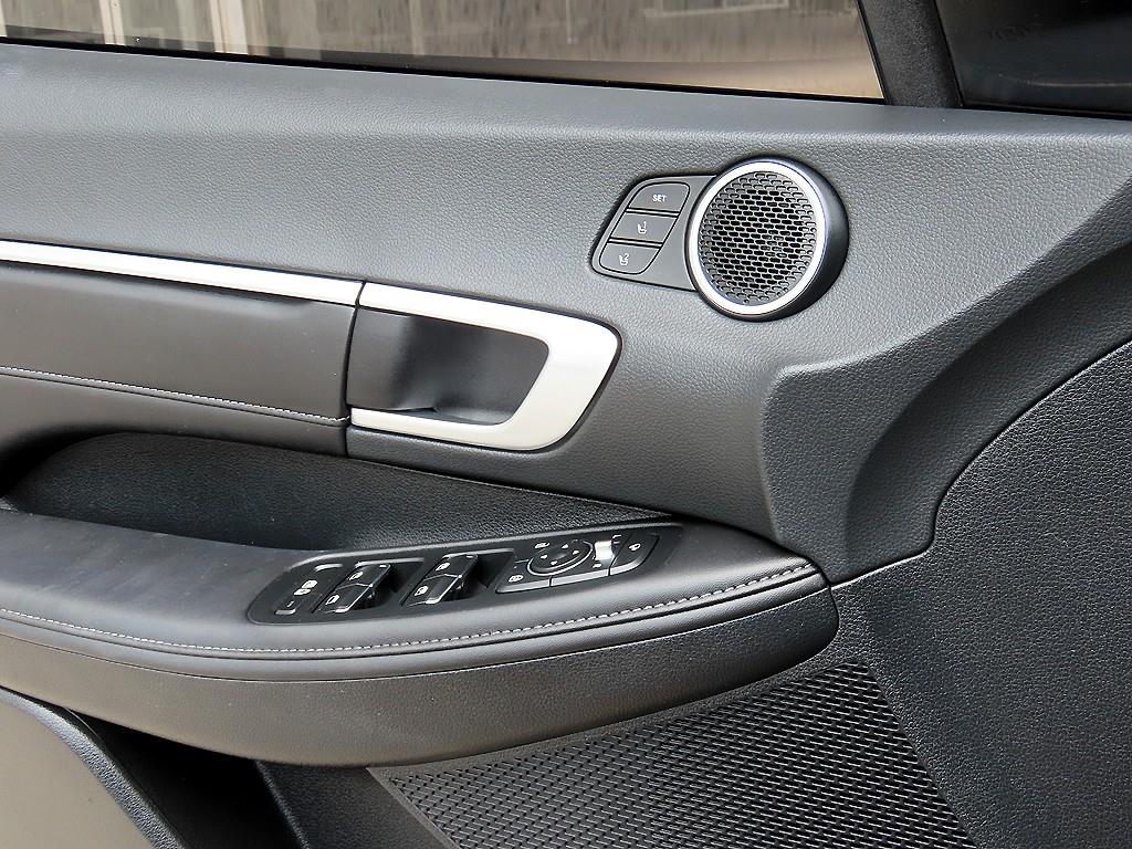 HYUNDAI Sonata - Vista 11