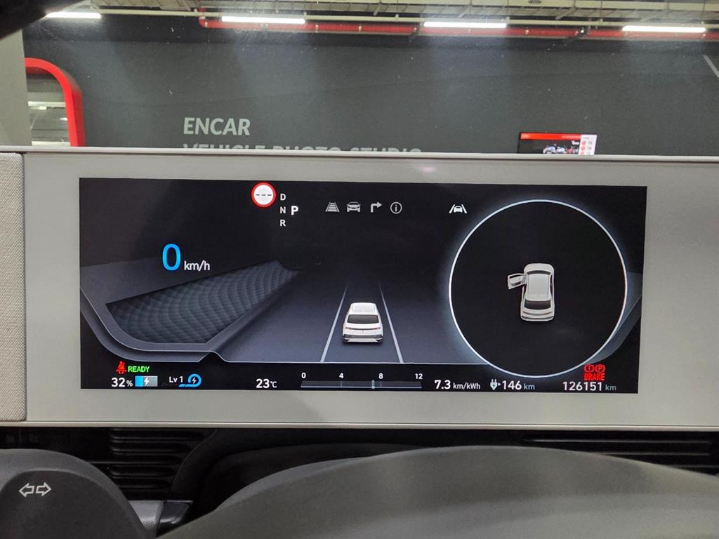 HYUNDAI Ioniq 5 - Vista 5