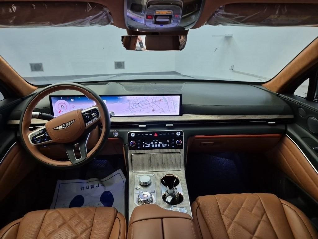 Genesis GV80 - Vista 7