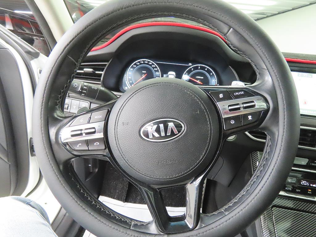 KIA K7 - Vista 8