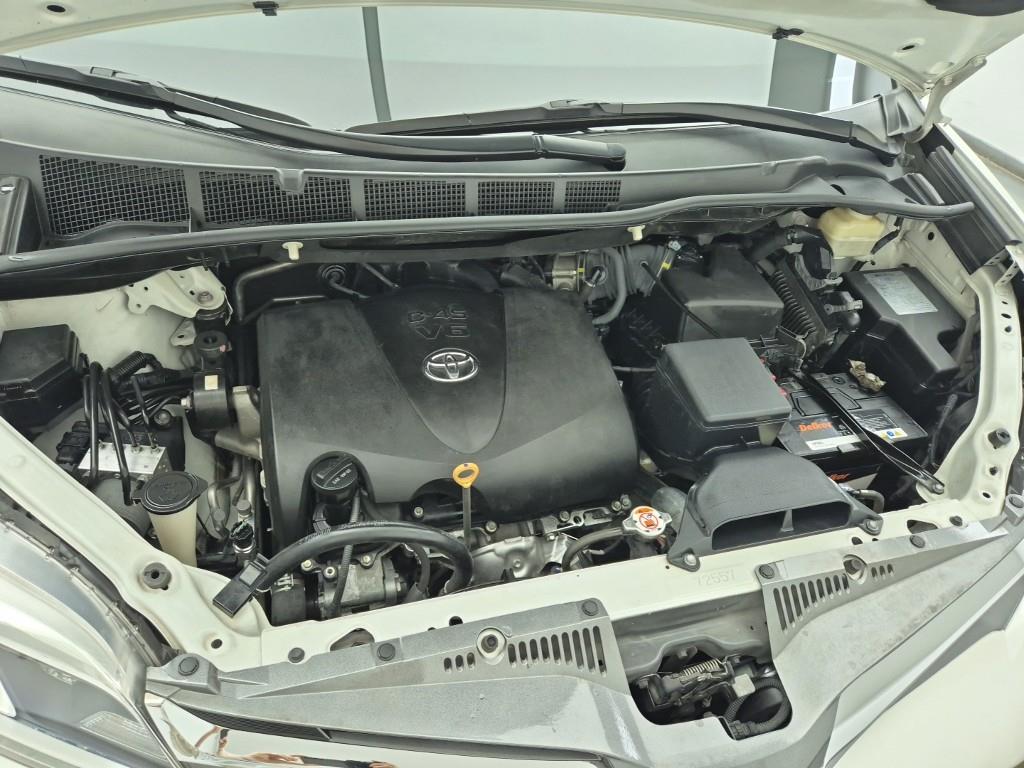 Toyota Siena - Vista 6